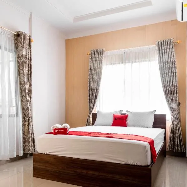 RedDoorz Syariah near Stadion Teladan Medan, hotel a Medan