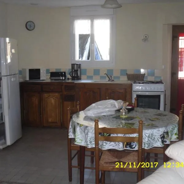 Maison - Chambre d’hôte située au cœur d Asfeld, hotel v destinaci Asfeld