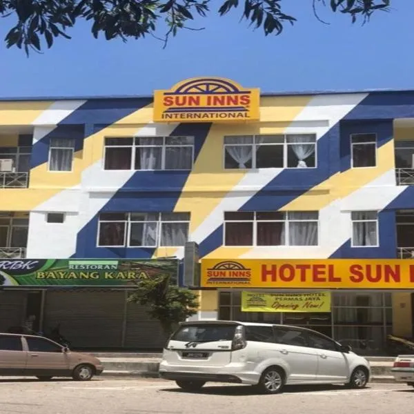 SUN INNS PERMAS JAYA, hotel in Kampong Telok Jawa