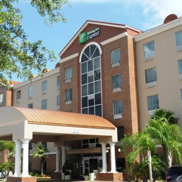 Holiday Inn Express Hotel & Suites Orange City - Deltona, an IHG Hotel: Cassadaga şehrinde bir otel