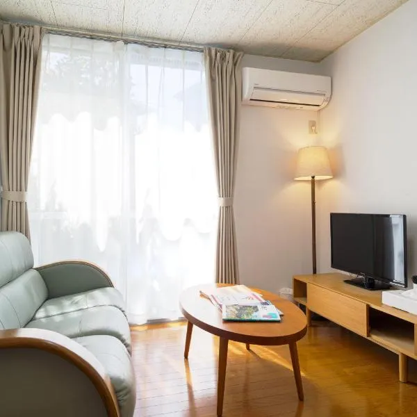 Enoshima Apartment Hotel、藤沢市のホテル