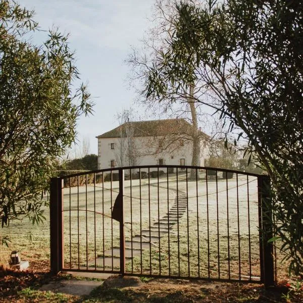 Cuna House, hotel di Armentera