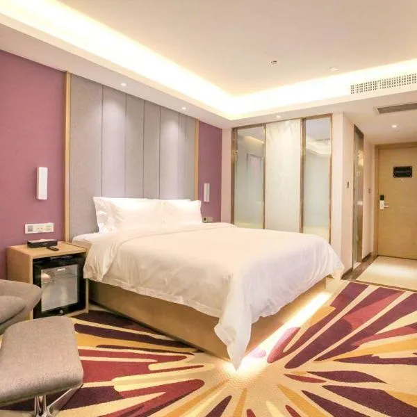 Lavande Hotels·Foshan Bijiang Light Rail Country Garden Headquarters, hotel v destinácii Kanton