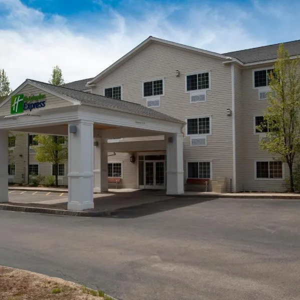 Holiday Inn Express Hotel & Suites North Conway, an IHG Hotel, hotel in Bartlett