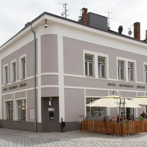Hotel THT, hotel v Poličcce