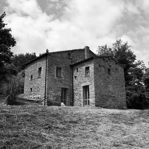 Casa Al Fondo, hotel a SantʼAngelo in Pontano