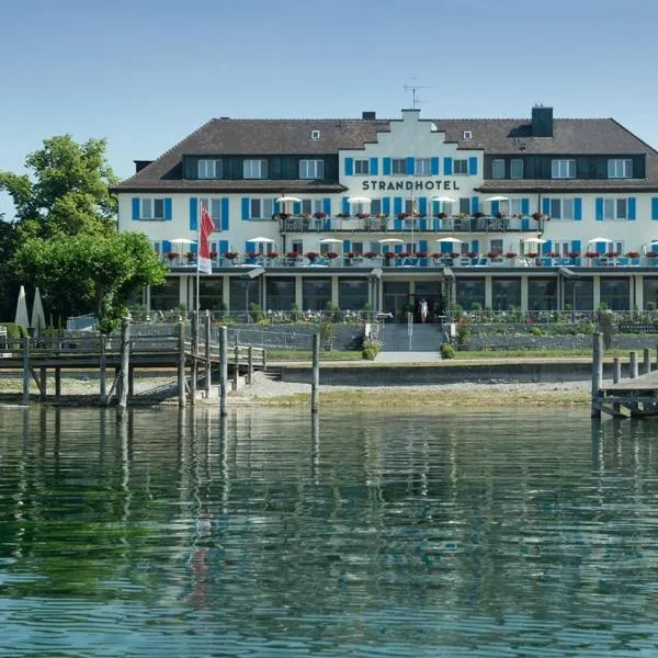 Strandhotel Löchnerhaus, hotell i Reichenau