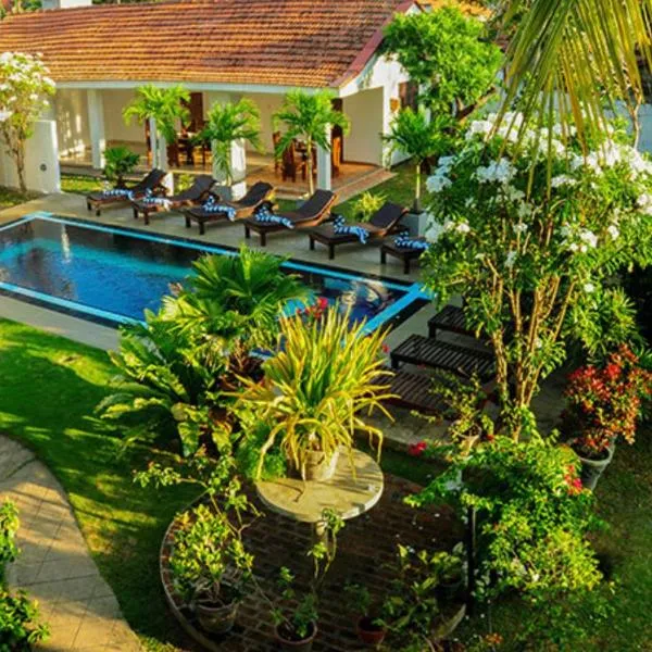 Sujeewani Villa, hotel v Negombu