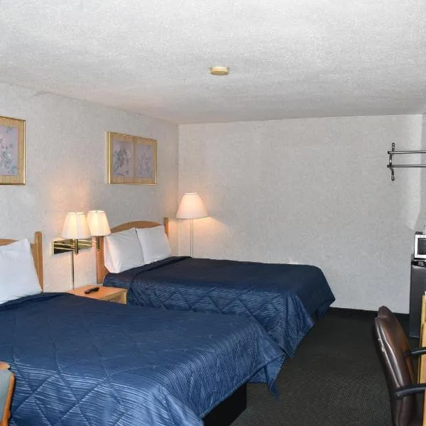 POCONO NIGHT LODGE: Bartonsville şehrinde bir otel