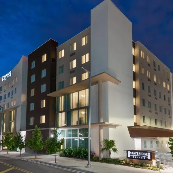 Staybridge Suites - Miami International Airport by IHG, hotel in Miami