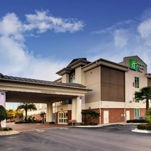 Holiday Inn Express Hotel & Suites Jacksonville North-Fernandina, an IHG Hotel, hótel í Yulee