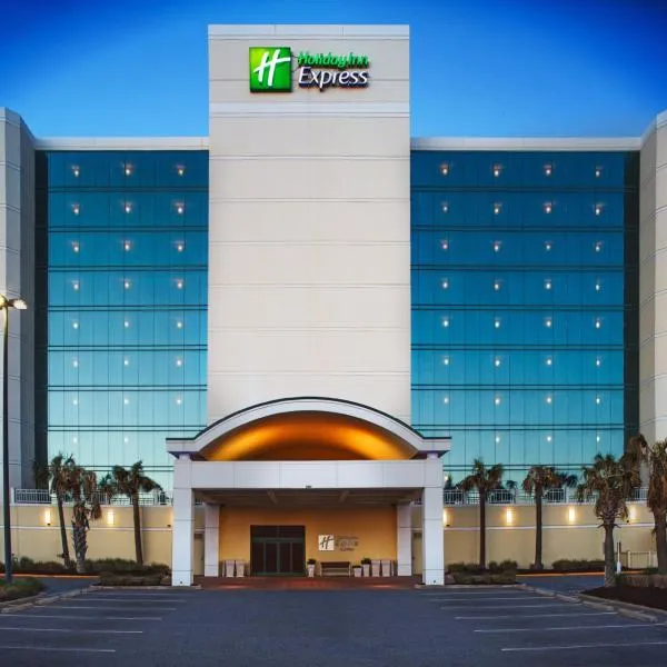 Holiday Inn Express & Suites VA Beach Oceanfront by IHG, hotel in Virginia Beach