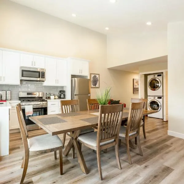 @ Marbella Lane NEW!3BR House in Downtown San Jose, hotel em San José