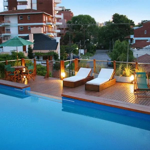 Hotel Don Carlos, hotel i Villa Gesell