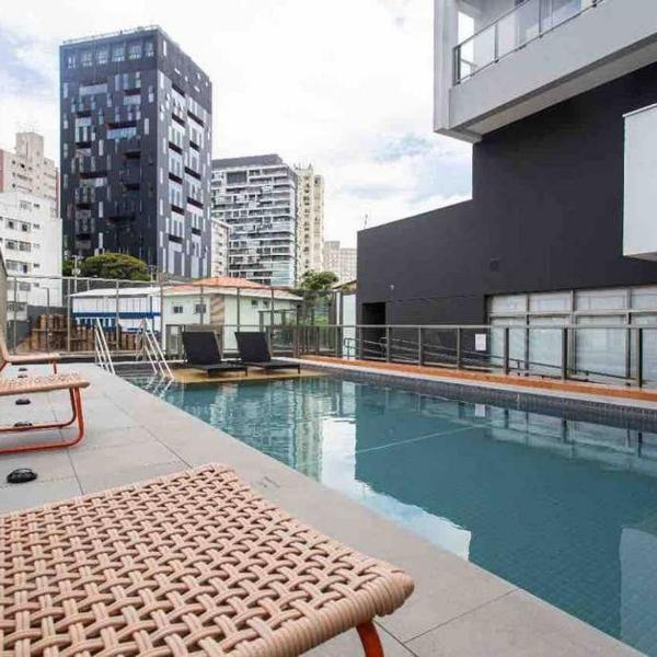 BHaus Vila Madalena Eside - Studio Premium com Varanda - Cama Queen - 3o andar - Rua Girassol - Piscina no Rooftop - Academia - Lavanderia pay per use - es1 - Foto 4