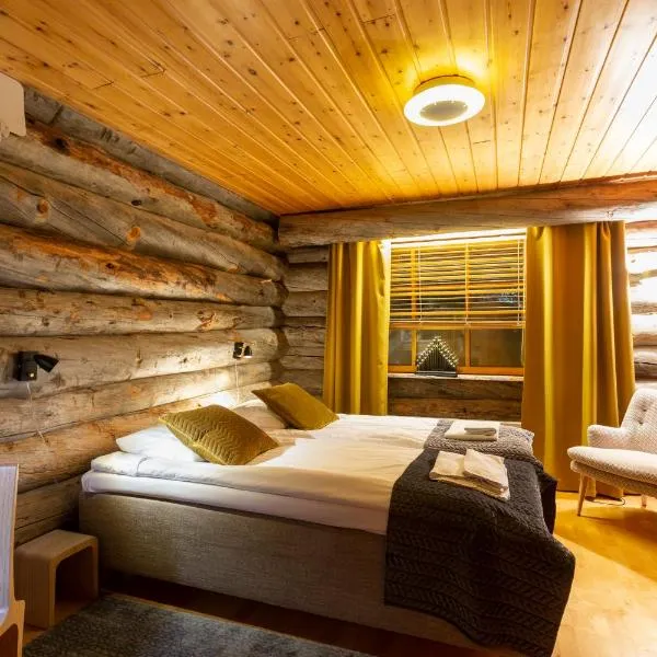 Kuukkeli Log Houses Teerenpesä, hotel u gradu Sariselka