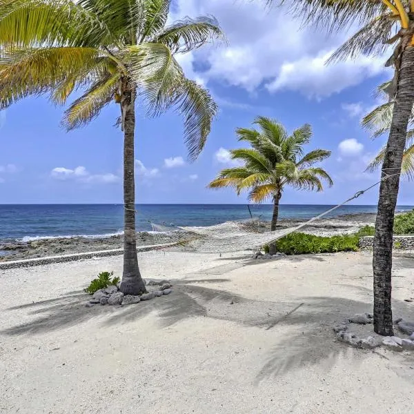 Lovely 'Sea Dreams Villa' w/ Private Beach & Deck!, hotel a Banksville
