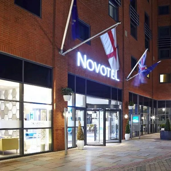 Novotel Manchester Centre, готель у місті Ворслі