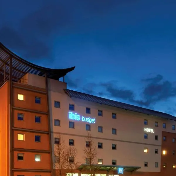 ibis budget Newport, hotel in Pontnewydd