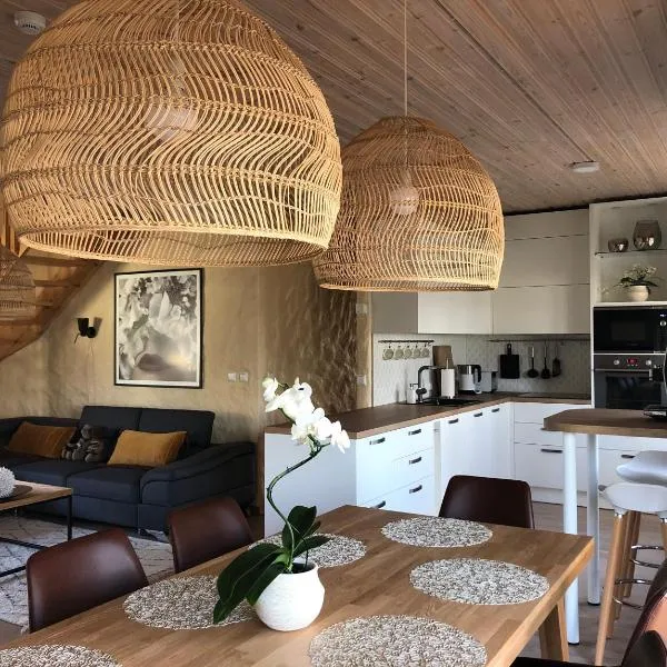 Väike-Mere Villa, hotel v destinaci Haapsalu