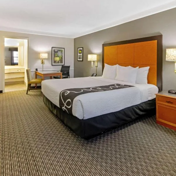 La Quinta Inn by Wyndham Santa Fe, hotel v destinaci Santa Fe