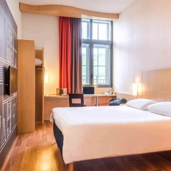Ibis Sarlat Centre, hotel en Castelnaud La Chapelle