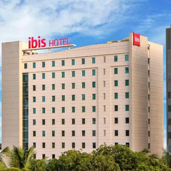 ibis Chennai Sipcot - An Accor Brand, hotel in Taiyūr