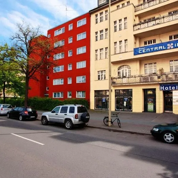 Hotel Central Inn am Hauptbahnhof Pension، فندق في برلين