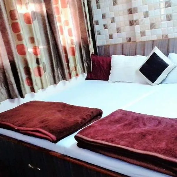 Ajanta Hotel 100 Mtrs Railway Station & 400 Mtrs Dargah, hotel di Ajmer