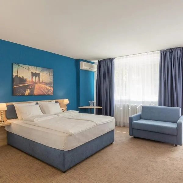 Premium Crown Suites, hotel en Rakovica