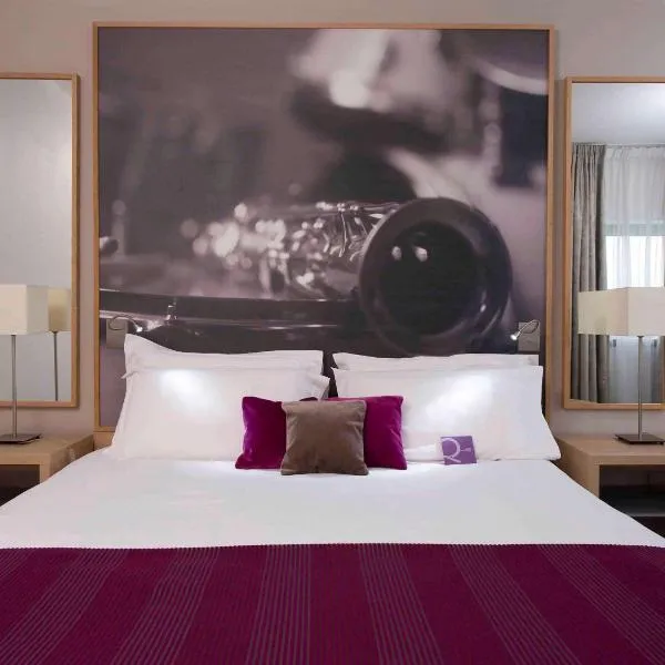 Mercure Paris 19 Philharmonie La Villette, хотел в Нюи Плезанс