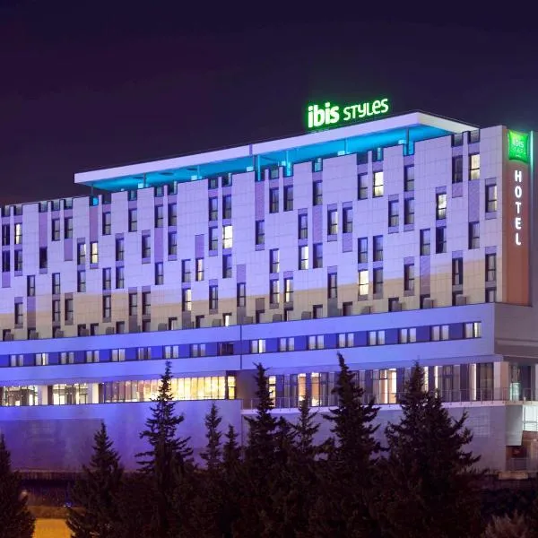 Ibis Styles Roma Eur, hotel in Selcetta