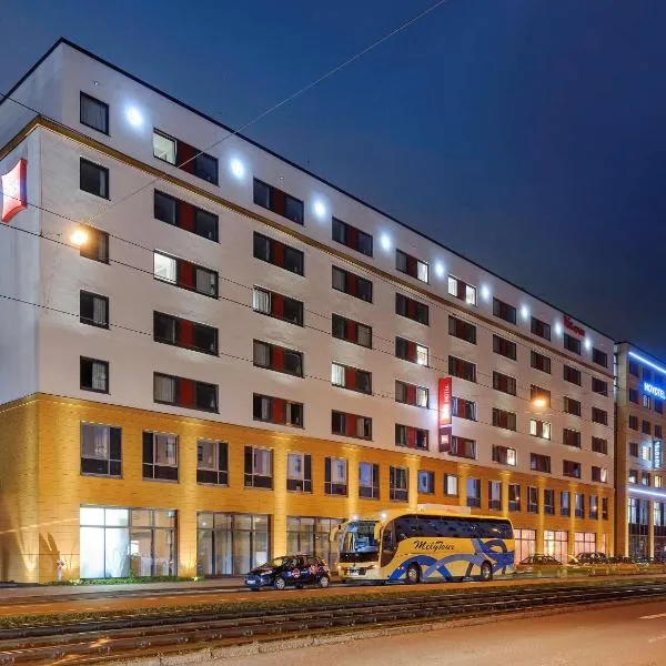 Ibis München City Arnulfpark – hotel w mieście Planegg