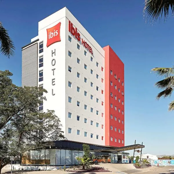 Ibis Culiacan, hotel in Bachigualato