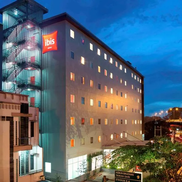 イビス バンドン パストゥール（Ibis Bandung Pasteur）、Cicadasのホテル