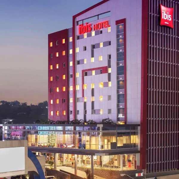 Ibis Manado City Center Boulevard, hotel v destinaci Manado