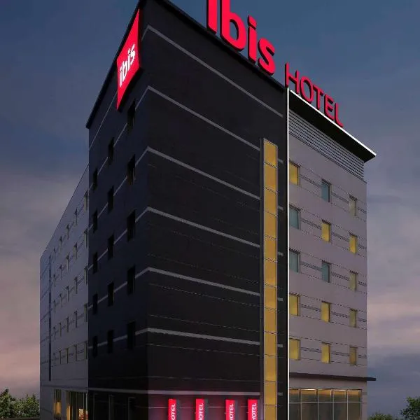 ibis Kochi City Centre - An Accor Brand, hotel in Cochin