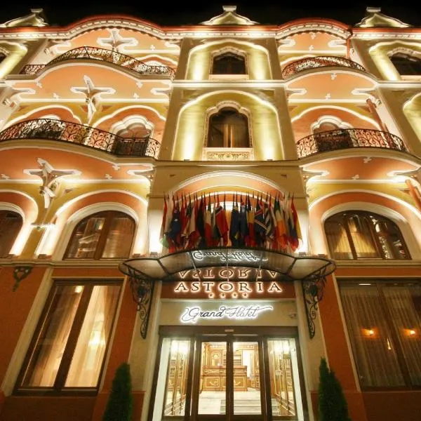 Astoria Grand Hotel, hotel i Baile Unu Mai
