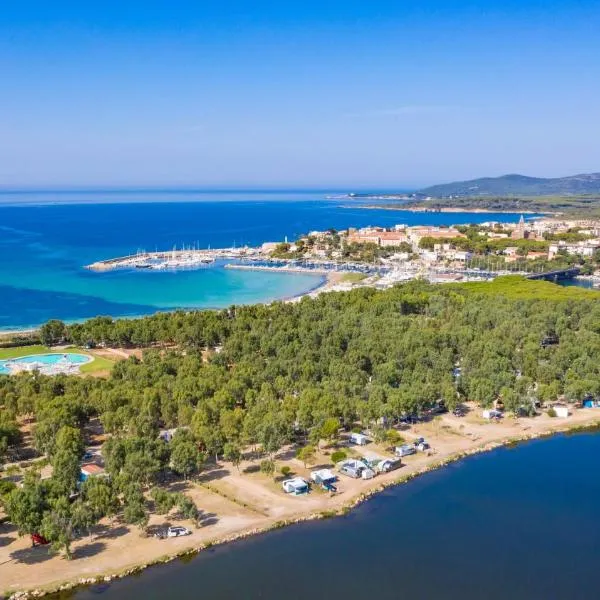 Camping Village Laguna Blu, hotel v destinaci Fertilia