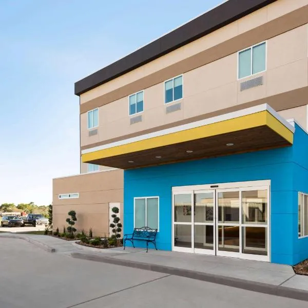 Days Inn by Wyndham Beaumont West I-10 Walden, готель у місті Vidor