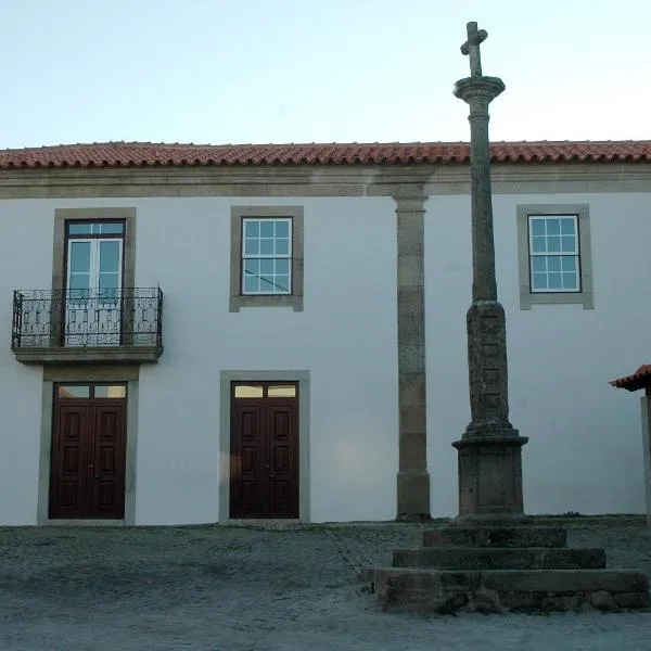 Casa Dos Lagares De Vara E Pedra, hotel in Lodões