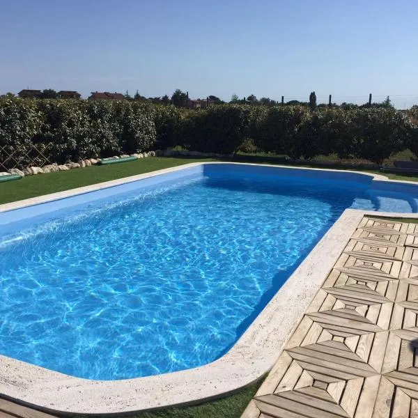 La collina delle fonti、アプリーリアのホテル