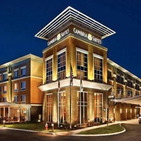 Cambria Hotel Columbus - Polaris, hotel Lewis Centerben