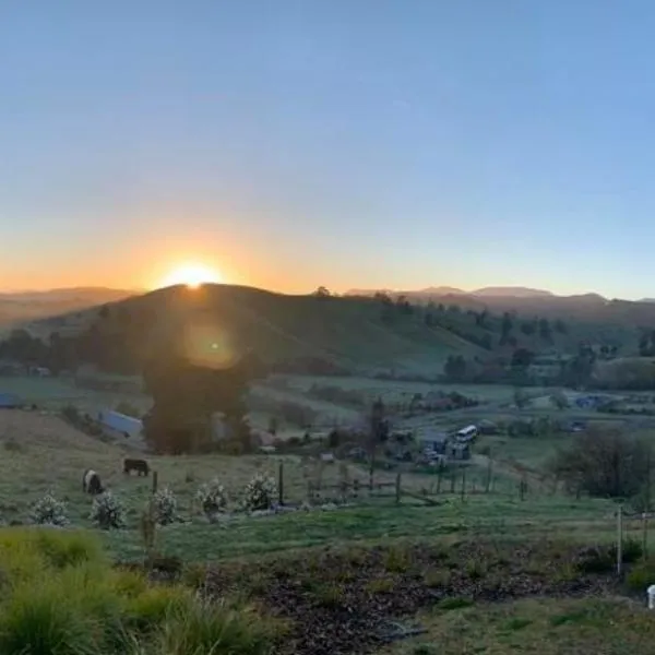 Wake Field Views, hotel in Motupiko