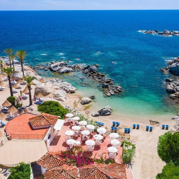 Arbatax Park Resort - Dune، فندق في ارباتاكس
