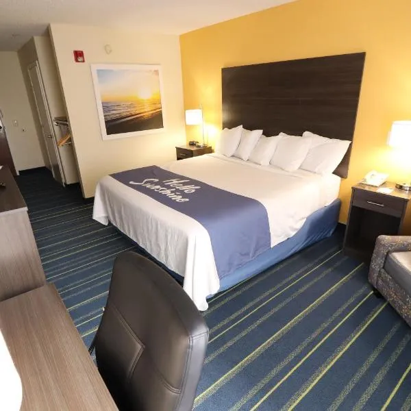 Days Inn by Wyndham Burlington East, hotel v destinaci Haw River