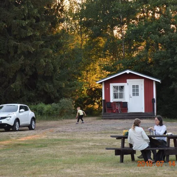 Kapellskärs camping, hotel v destinaci Gräddö