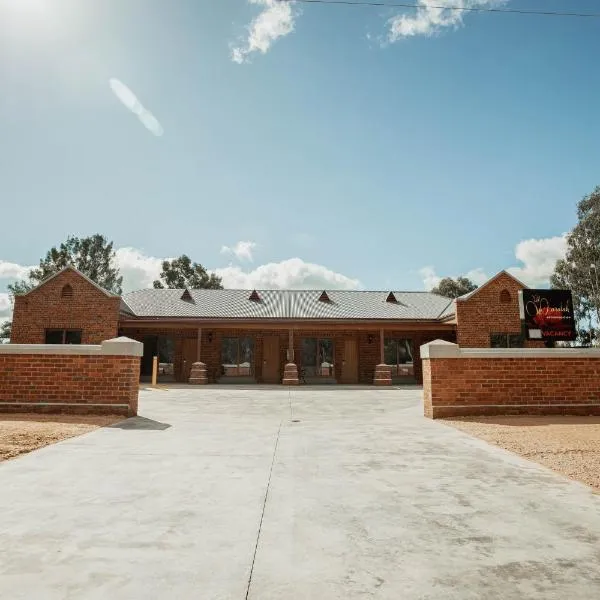 Red Waratah Accommodation, hotelli kohteessa Goornong