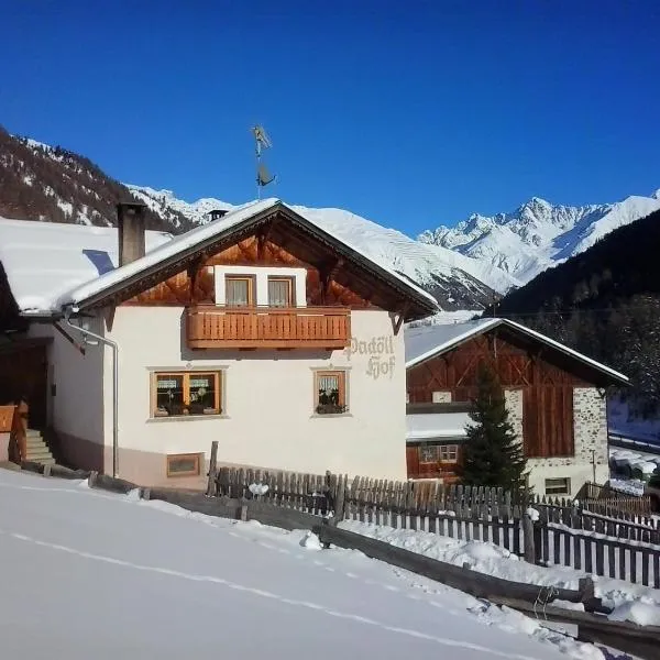 Padoellhof, hotel Curon Venostában