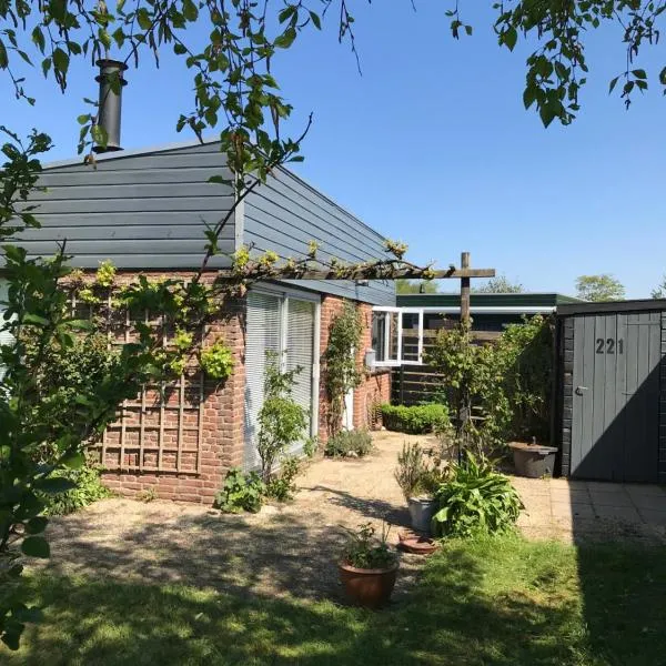 Bungalow 221, ξενοδοχείο σε Noordwijkerhout